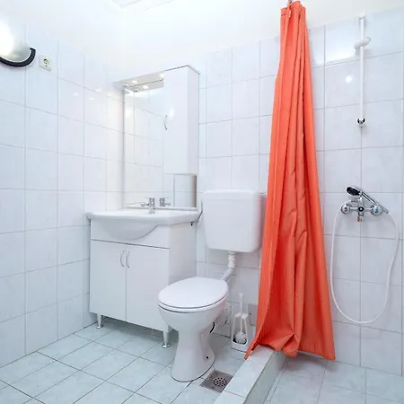 Apartment Josi - 200 M From Sea Vrboska