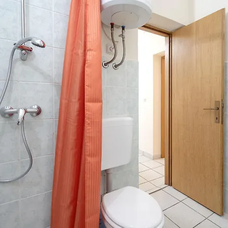 Josi - 200 M From Sea Apartment *